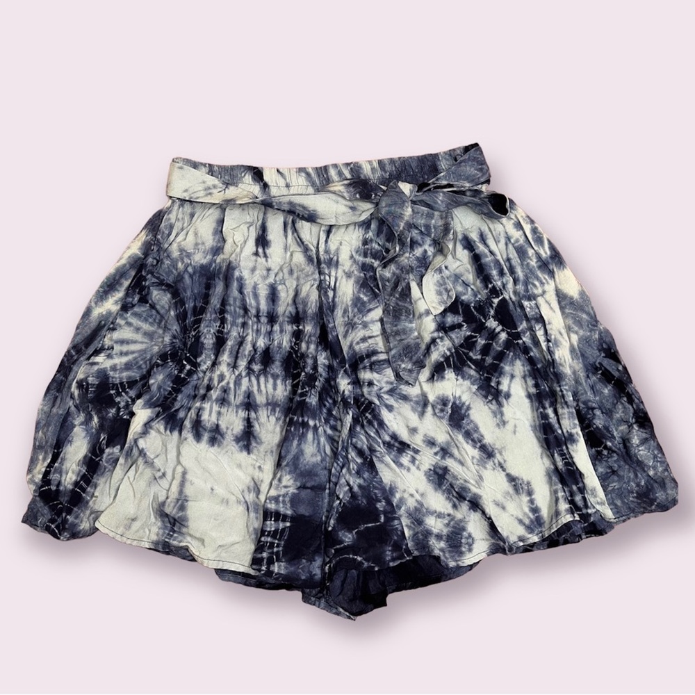 Angie blue tie dye belted tie front shorts